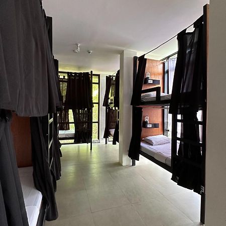 Dayon Hostel Корон Екстер'єр фото