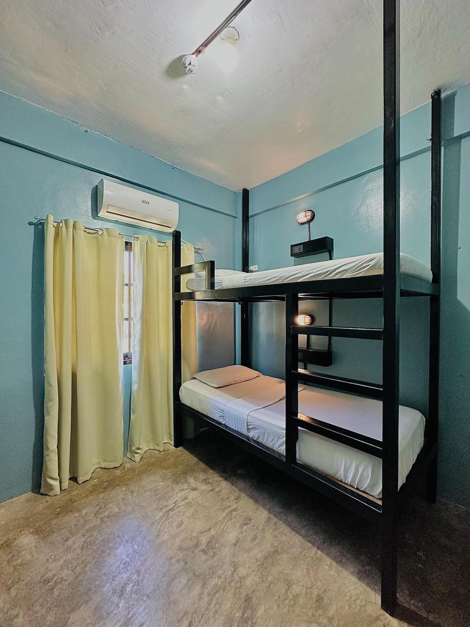 Dayon Hostel Корон Екстер'єр фото