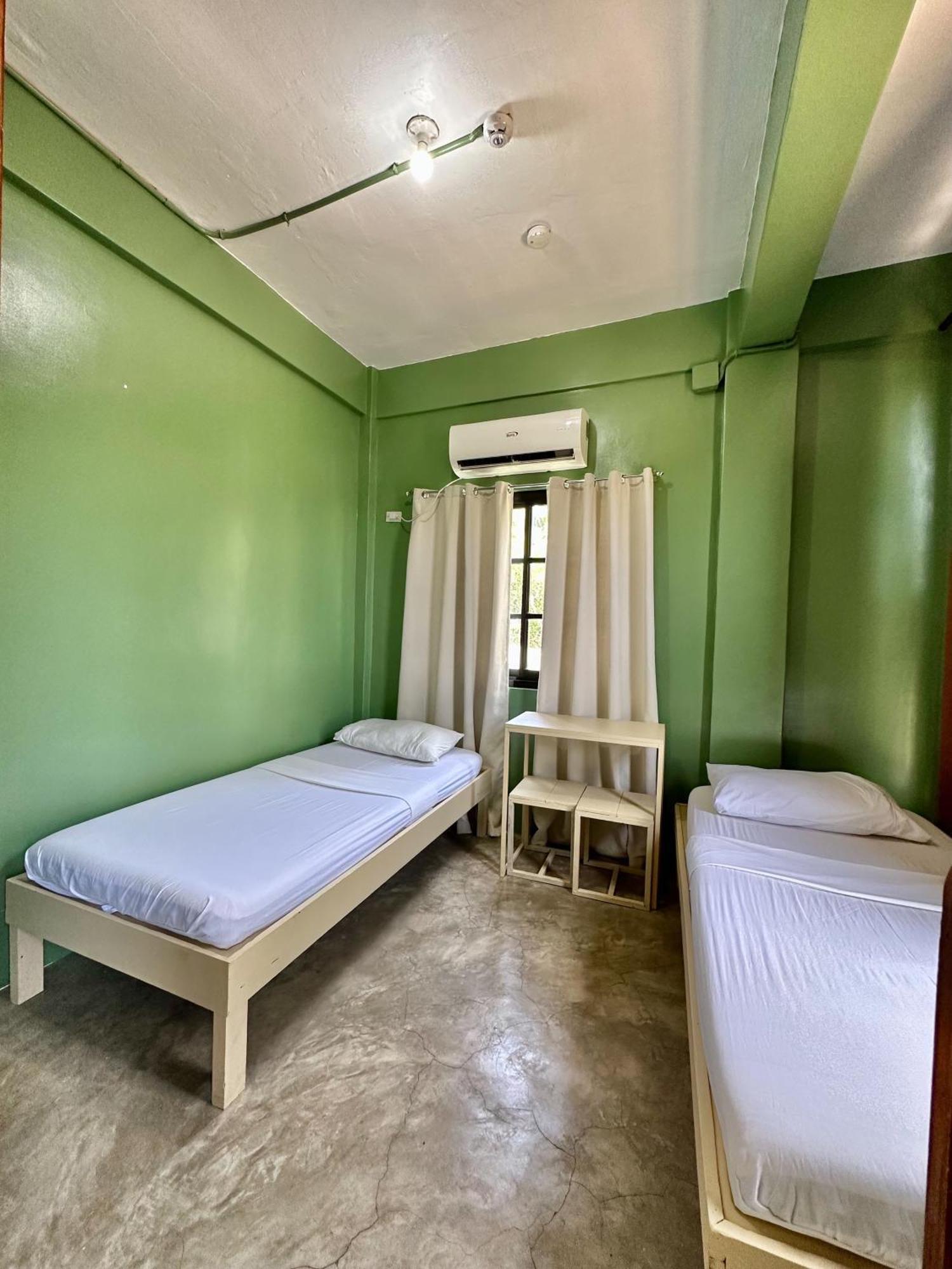 Dayon Hostel Корон Екстер'єр фото