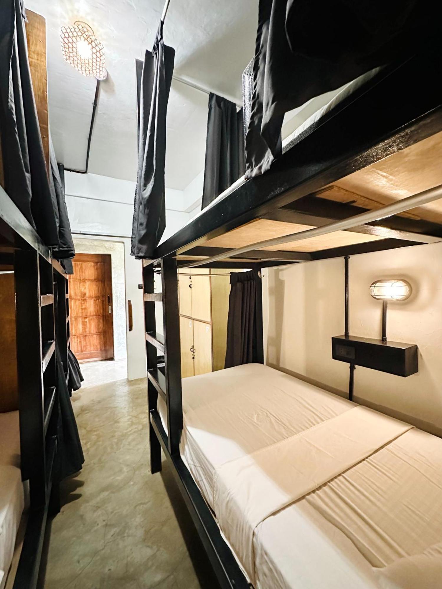 Dayon Hostel Корон Екстер'єр фото
